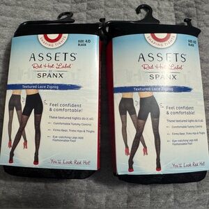 Assets by Spanx Textured Lace Zigzag Shaping Tights Black Size 4/D